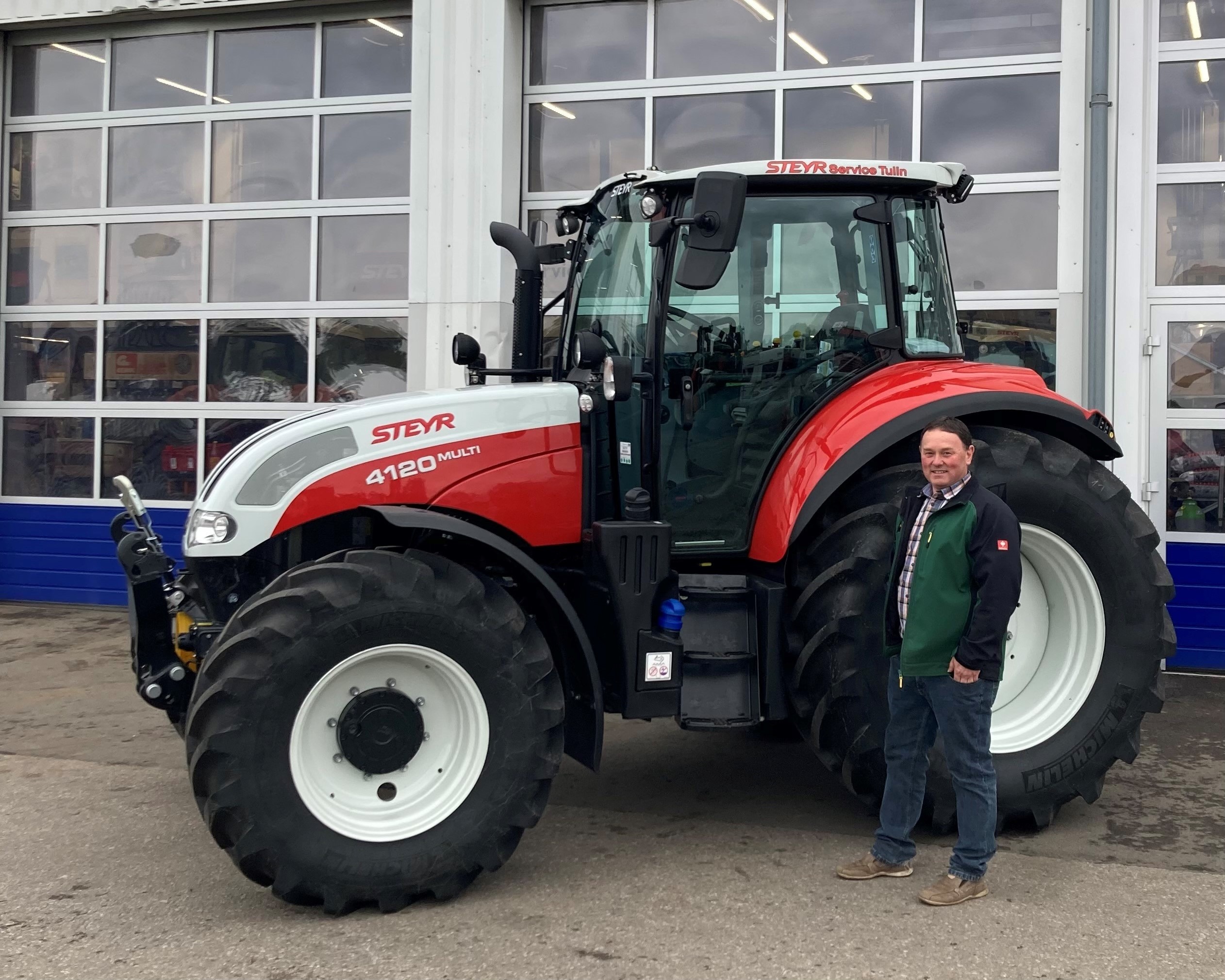 Steyr Multi 4120