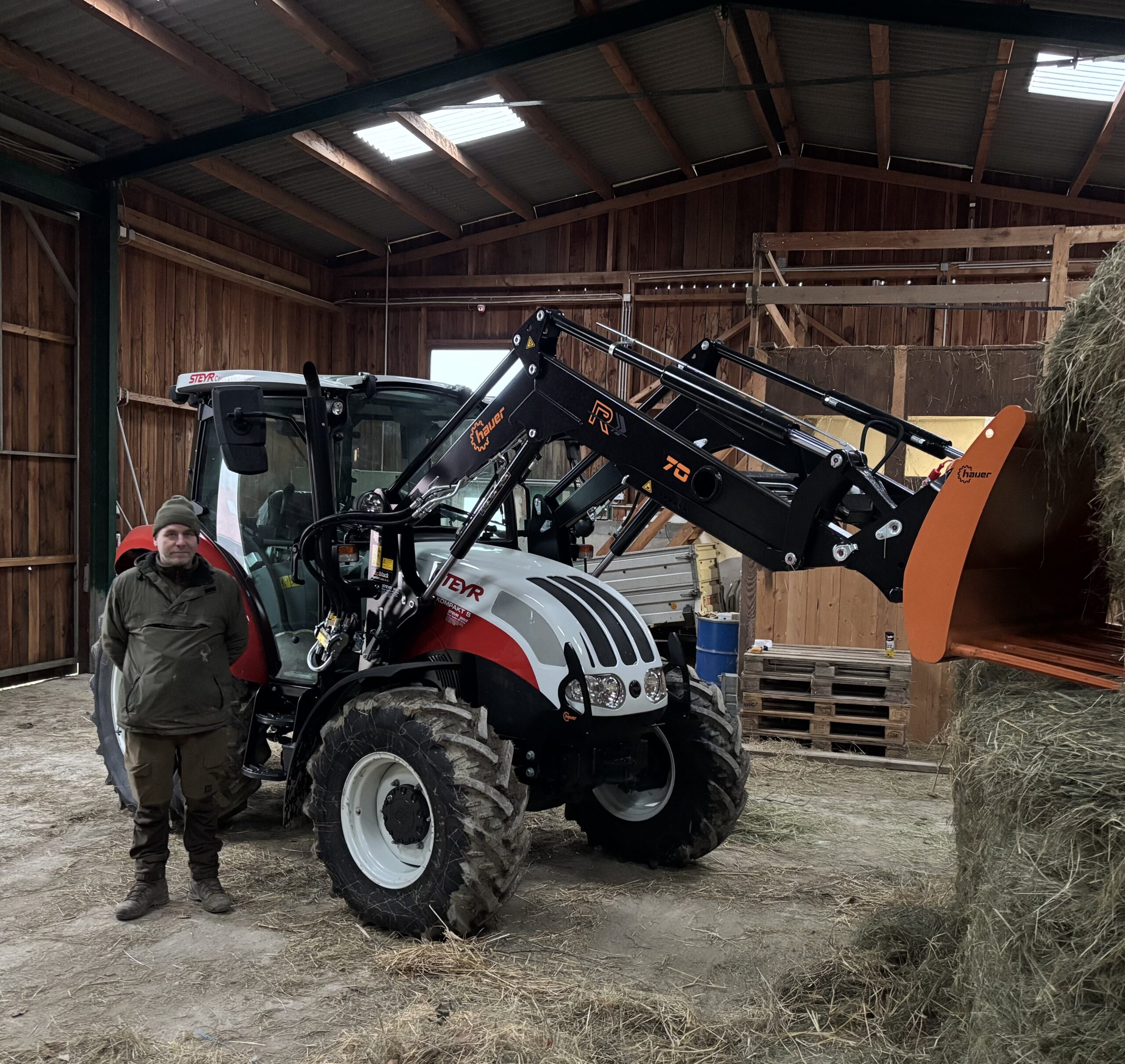 Steyr Kompakt 4075 S