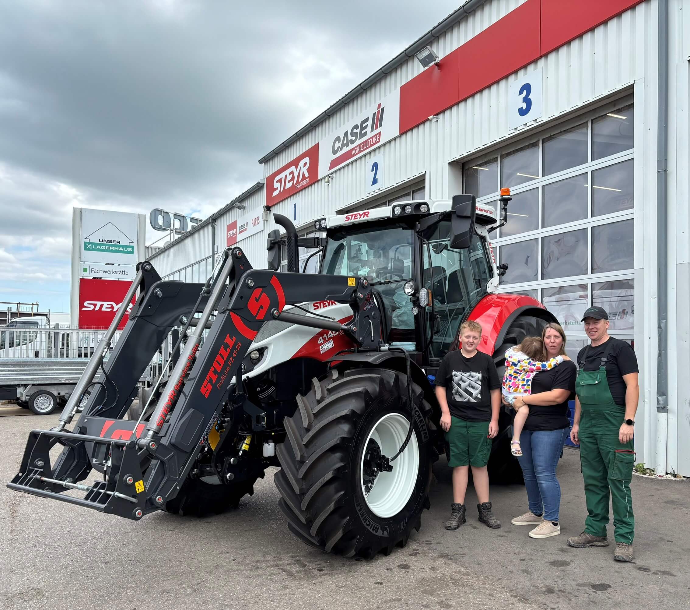 Traktorübergabe: STEYR Profi 4145 CVT